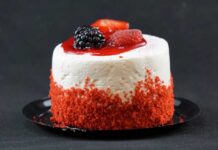 Delicious Chocolate Cake